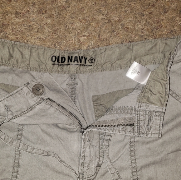 Men's shorts - Picture 3 of 5